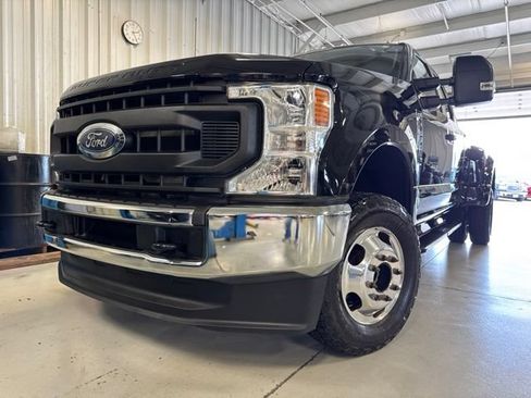 Used 2022 Ford F350 XL w/ Power Equipment Group AWD/4WD image 33