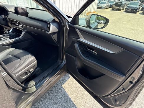 Used 2024 MAZDA CX-90 3.3 Turbo w/ Premium Package AWD/4WD image 12