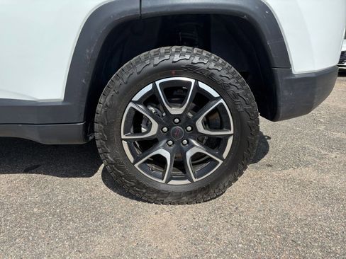 Used 2025 Jeep Compass Trailhawk w/ Trailer Tow Group AWD/4WD image 28