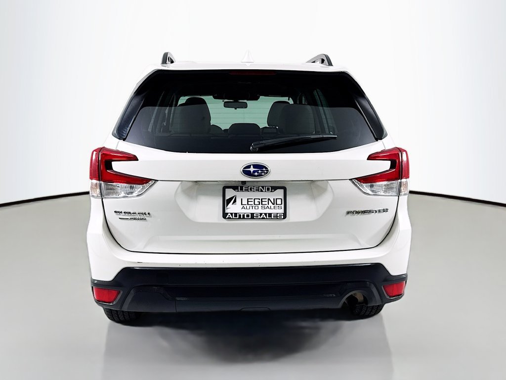 Used 2022 Subaru Forester Premium AWD/4WD image 7