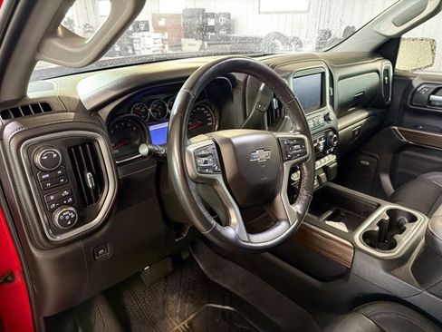 Used 2019 Chevrolet Silverado 1500 LT Trail Boss image 8