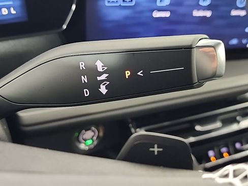 New 2026 Chevrolet Traverse LT w/ Driver Confidence Package image 30