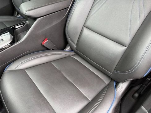 Used 2025 Buick Envista Sport Touring w/ Convenience I Package FWD image 29