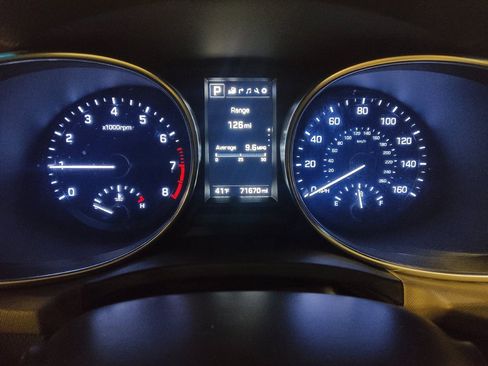 Used 2018 Hyundai Santa Fe Sport image 23