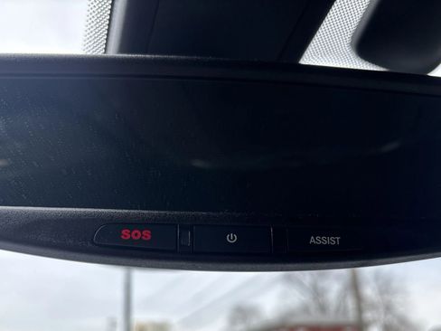 Used 2019 Chrysler Pacifica Touring-L Plus w/ S Appearance Package image 31