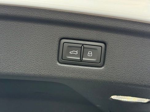 Used 2025 Audi A5 2.0T Premium Plus image 25