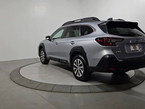 Certified 2025 Subaru Outback Premium AWD/4WD image 3