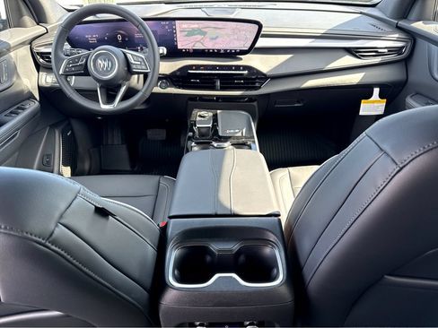 New 2026 Buick Enclave Preferred w/ LPO, Floor Liner Package AWD/4WD image 12