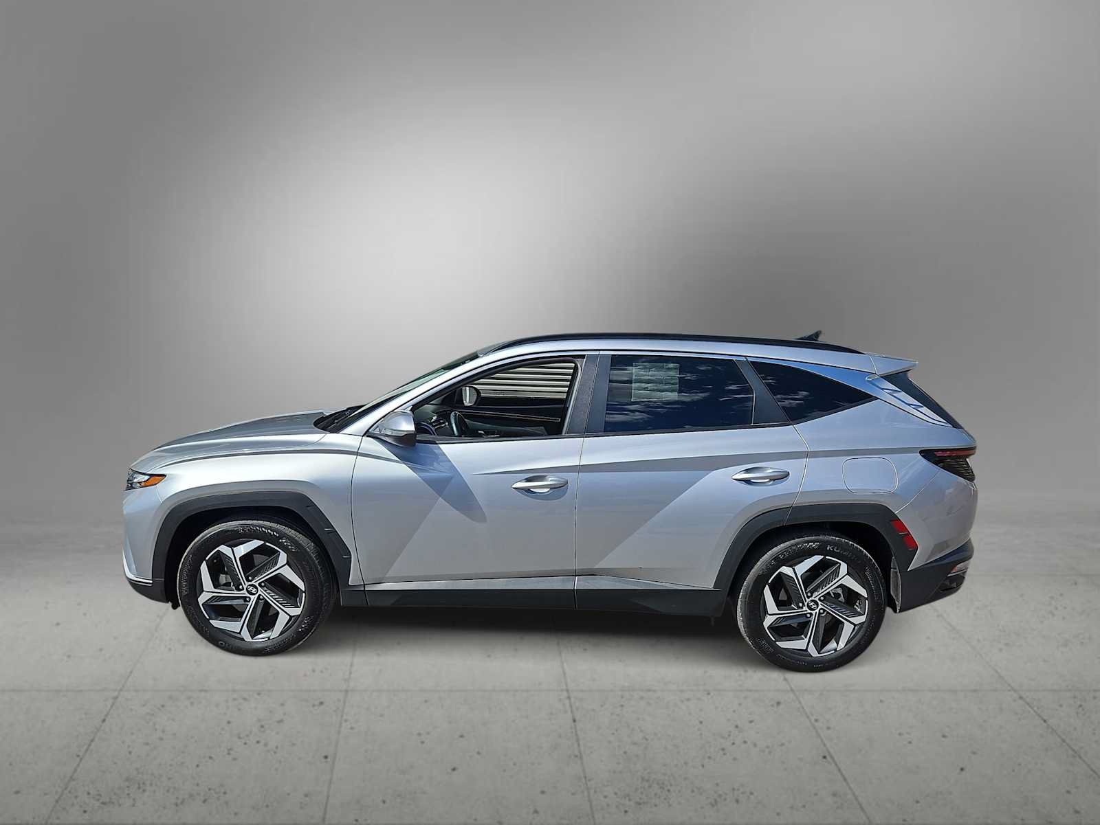 Certified 2024 Hyundai Tucson SEL w/ Convenience Package FWD image 5