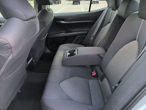 Certified 2022 Toyota Camry LE FWD image 13