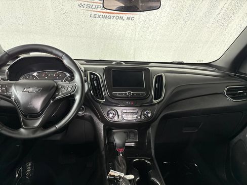 Used 2024 Chevrolet Equinox RS FWD image 25