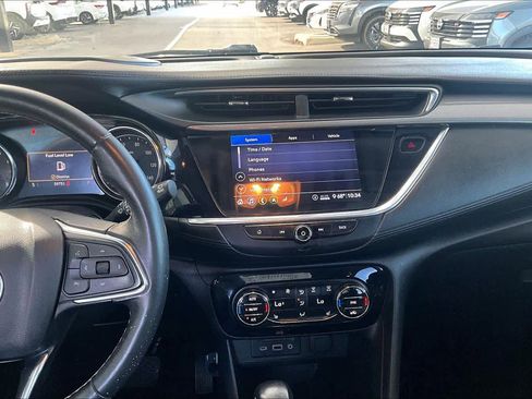Used 2020 Buick Encore GX Essence w/ Experience Buick Package image 7