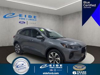 Certified 2025 Ford Escape Platinum AWD/4WD video 1