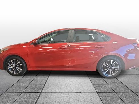 Used 2024 Kia Forte LXS image 8