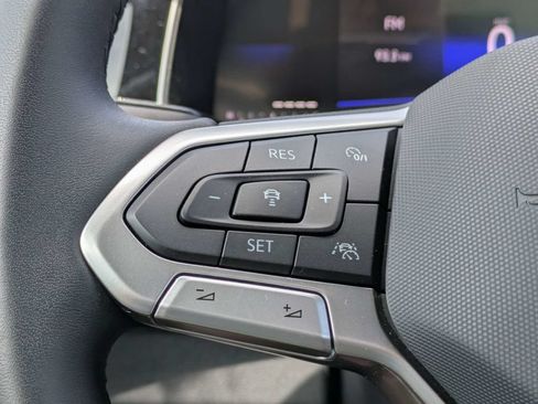 Certified 2026 Volkswagen Jetta SE FWD image 33