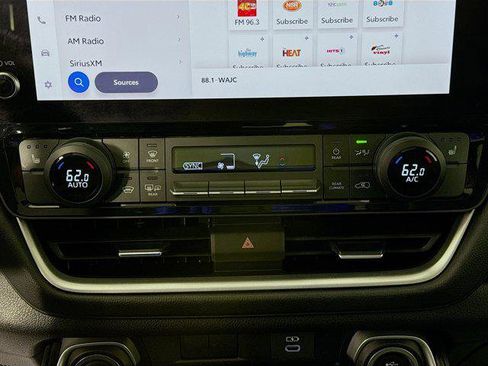 Certified 2025 Toyota Grand Highlander AWD image 15