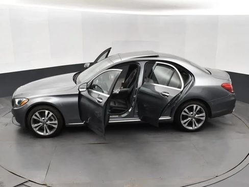 Used 2018 Mercedes-Benz C 300 4MATIC Sedan w/ Premium Package image 7