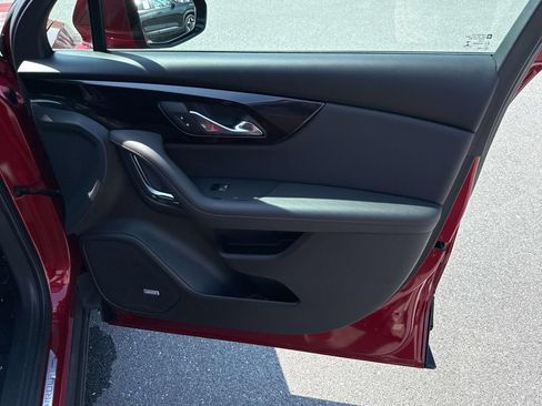 Used 2021 Chevrolet Blazer RS w/ Enhanced Convenience Package AWD/4WD image 19