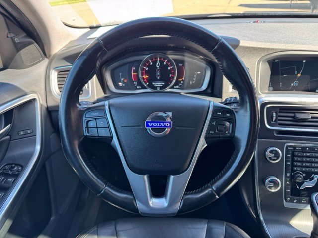 Used 2015 Volvo V60 T5 Cross Country w/ Protection Package AWD/4WD image 18