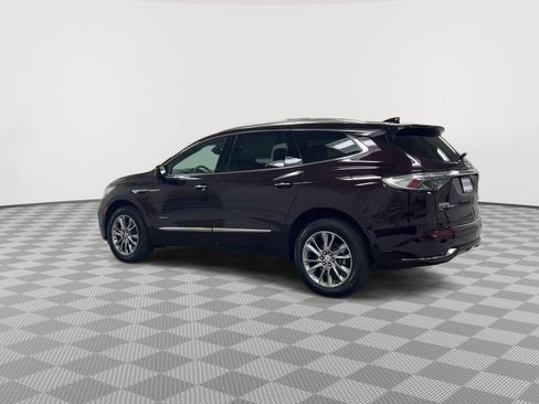 Used 2023 Buick Enclave Avenir AWD/4WD image 6