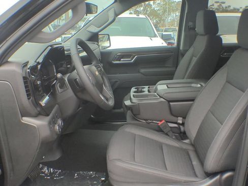 Used 2023 Chevrolet Silverado 1500 LT AWD/4WD image 19
