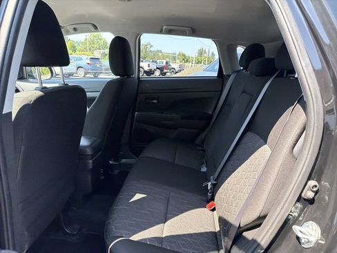 Used 2024 Mitsubishi Outlander Sport ES AWD/4WD image 11