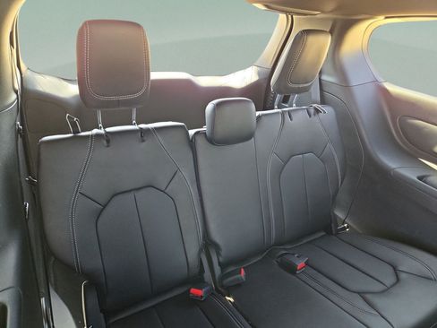 New 2026 Chrysler Pacifica Select w/ S Appearance Package FWD image 59