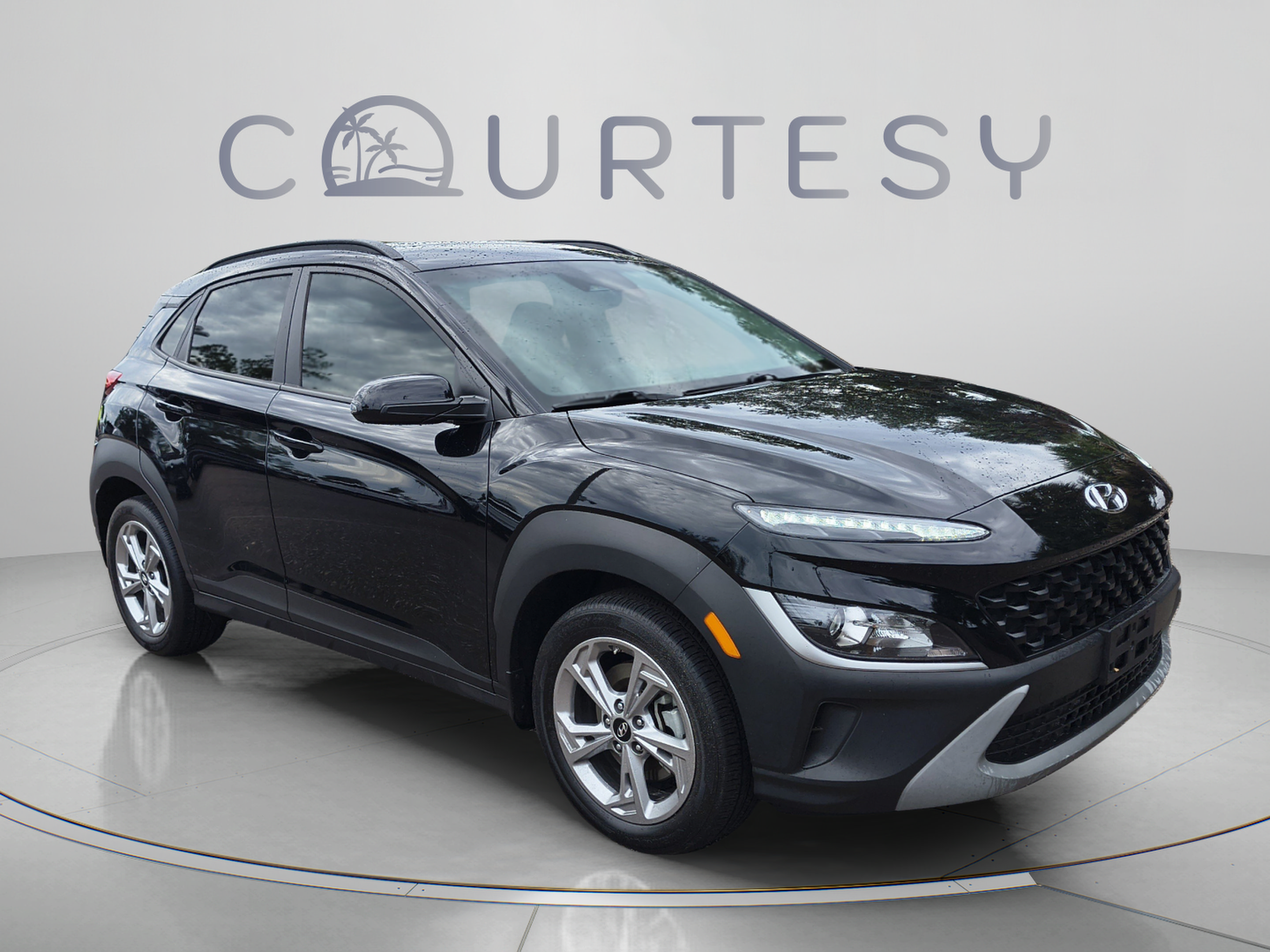 Certified 2023 Hyundai Kona SEL AWD/4WD image 7