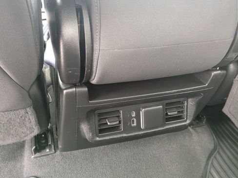 Used 2022 Chevrolet Silverado 1500 LT image 31