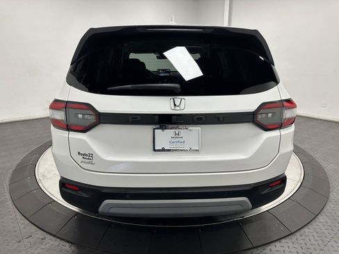 Certified 2024 Honda Pilot EX-L image 11