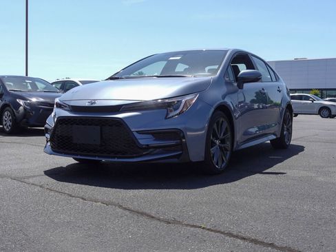 New 2026 Toyota Corolla XSE image 7