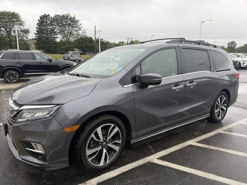 Used 2018 Honda Odyssey Elite image 5