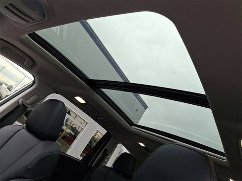 New 2026 Subaru Ascent Limited image 7