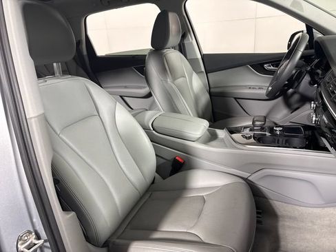 Used 2019 Audi Q7 3.0T Prestige AWD/4WD image 14