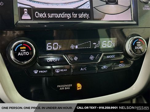 Used 2019 Nissan Murano Platinum w/ Cargo Package image 16