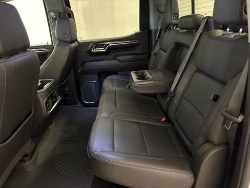 Used 2023 Chevrolet Silverado 1500 LTZ w/ LTZ Convenience Package II AWD/4WD image 38