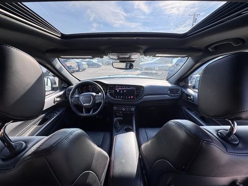 Used 2024 Dodge Durango GT AWD/4WD image 23