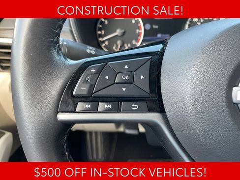 Used 2023 Nissan Altima 2.5 SL FWD image 28