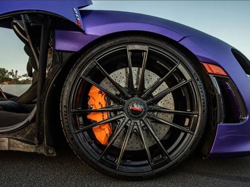 Used 2020 McLaren 720S Spider RWD image 9