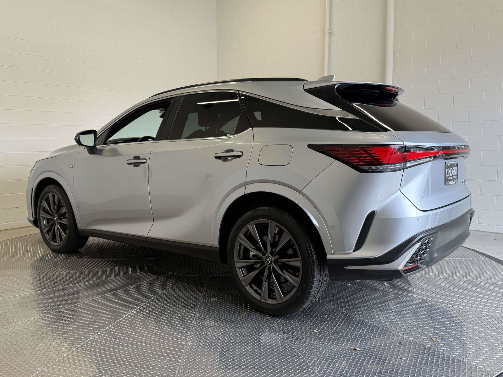 Used 2024 Lexus RX 350 F Sport w/ Convenience Package AWD/4WD image 12
