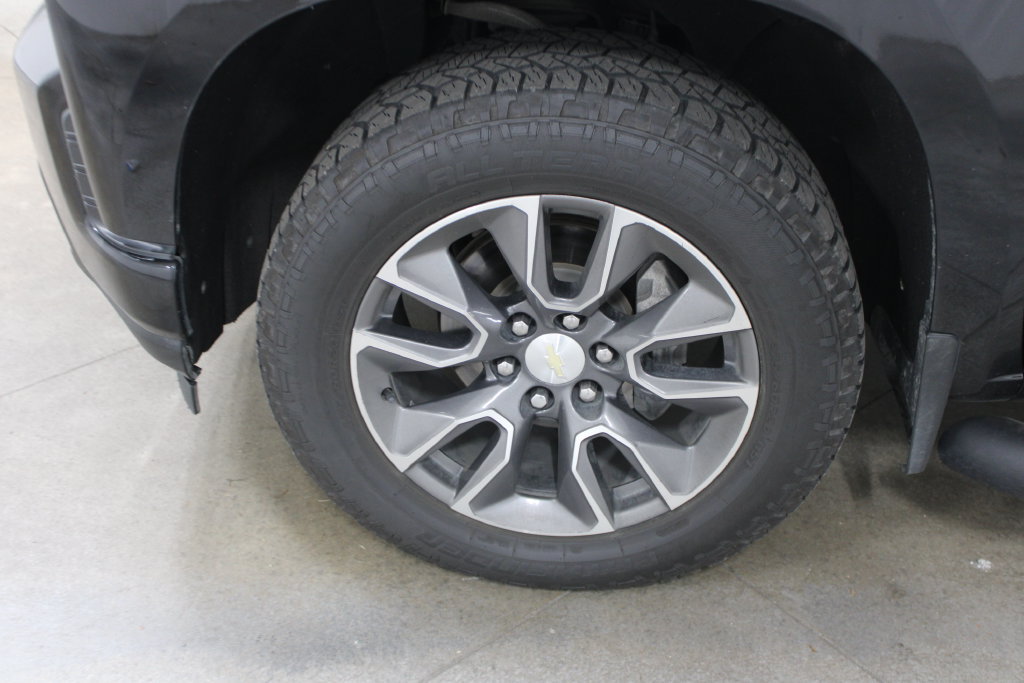 Used 2020 Chevrolet Silverado 1500 RST AWD/4WD image 33
