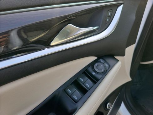 Used 2023 Buick Enclave Essence w/ Experience Buick Package FWD image 20