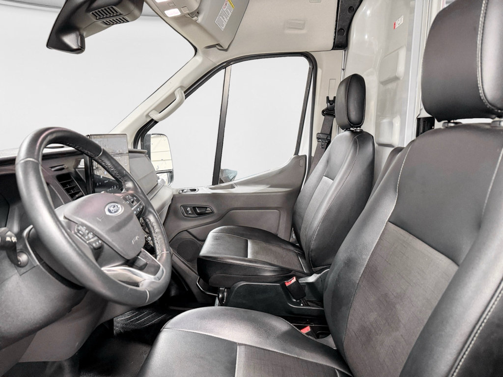 Used 2022 Ford E-Transit Medium Roof w/ Load Area Protection Package RWD image 17