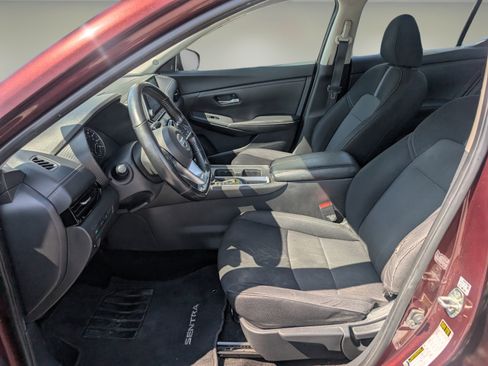 Used 2022 Nissan Sentra SV w/ All-Weather Package FWD image 10