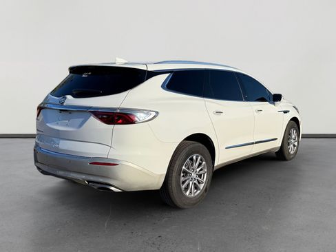 Used 2022 Buick Enclave Premium image 5