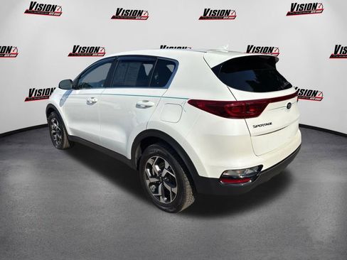 Used 2022 Kia Sportage LX image 7