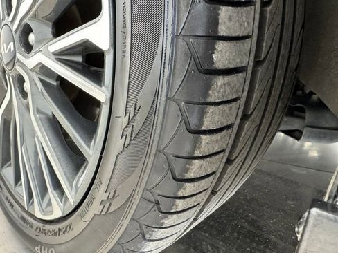 Used 2023 Kia Forte GT-Line image 10