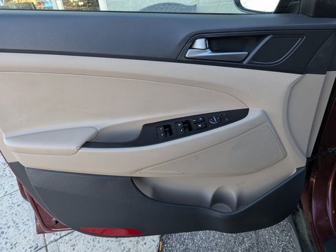 Used 2017 Hyundai Tucson Sport image 20