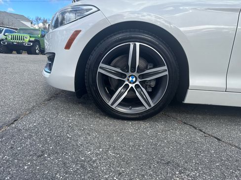 Used 2017 BMW 230i Convertible image 12