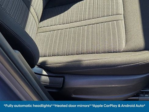 Used 2023 Kia Sorento LX image 10